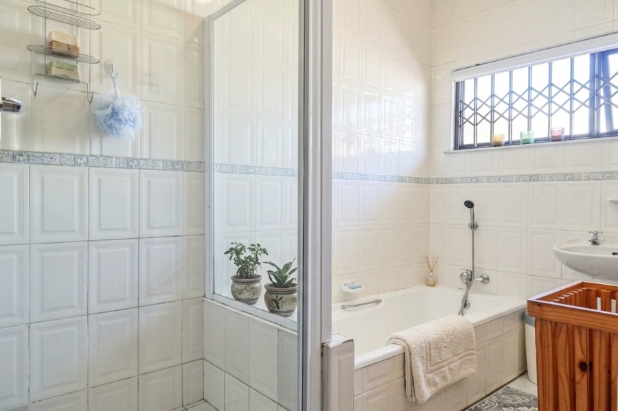 3 Bedroom Property for Sale in Blue Bend Eastern Cape